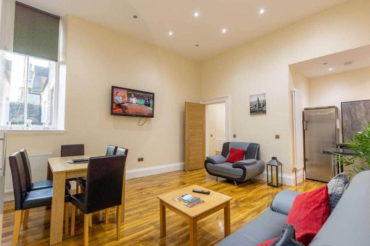 New 2 Bed Apartment With Stunning Views Of Arthur Seat Mountain Edinburgh Bagian luar foto