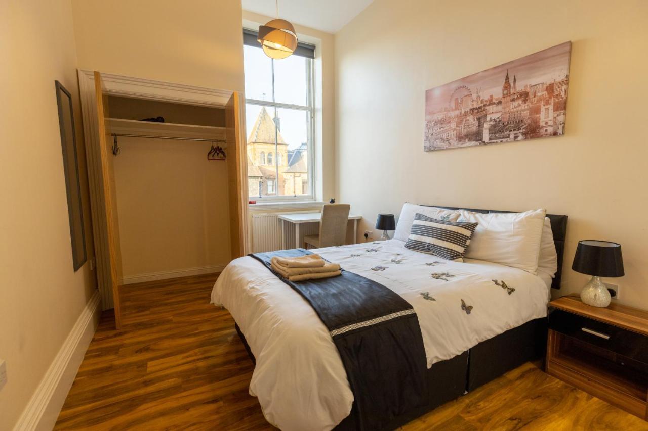 New 2 Bed Apartment With Stunning Views Of Arthur Seat Mountain Edinburgh Bagian luar foto